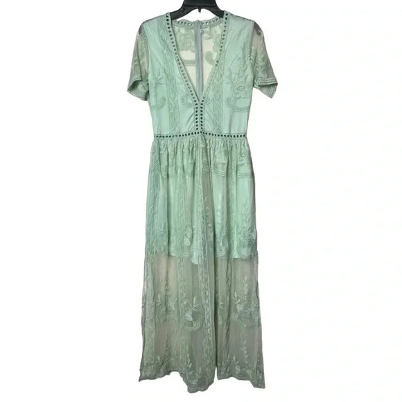 1733. UNBRANDED LACE MAXI LENGTH DRESS SIZE MEDIUM MINT GREEN IN COLOR EMBROIDER - Picture 2 of 10